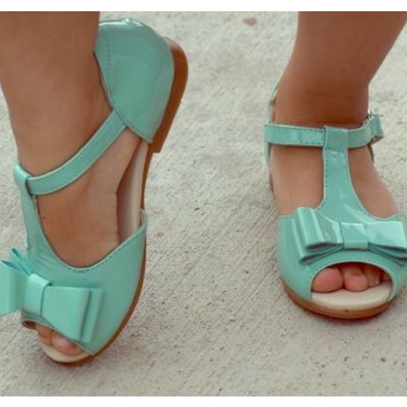 Other - Leather  Aqua Bow Sandal Fully Lined